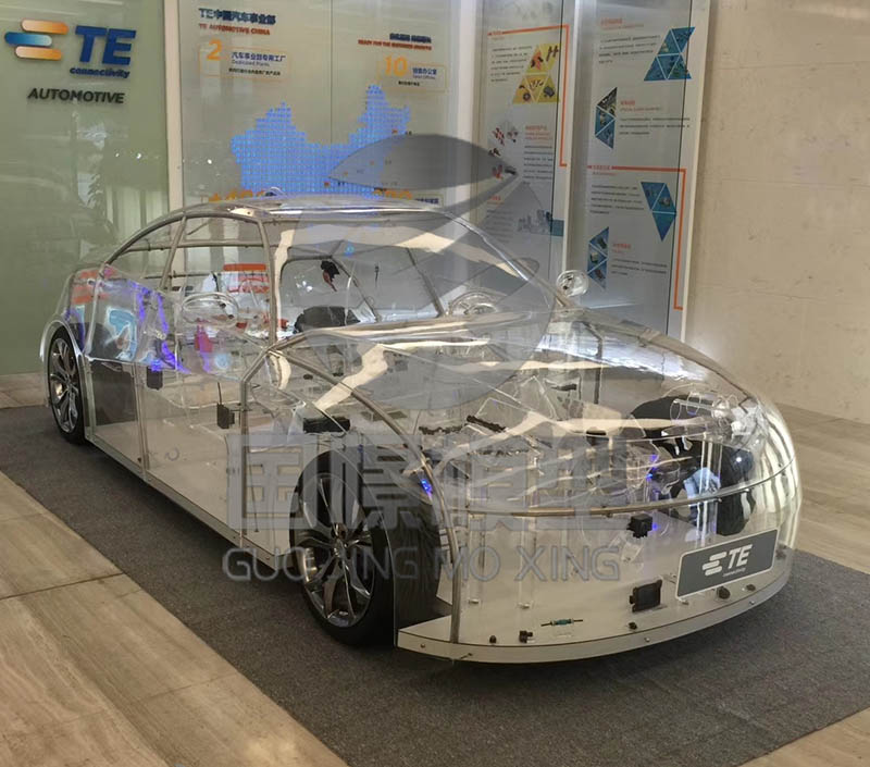 海东透明车模型